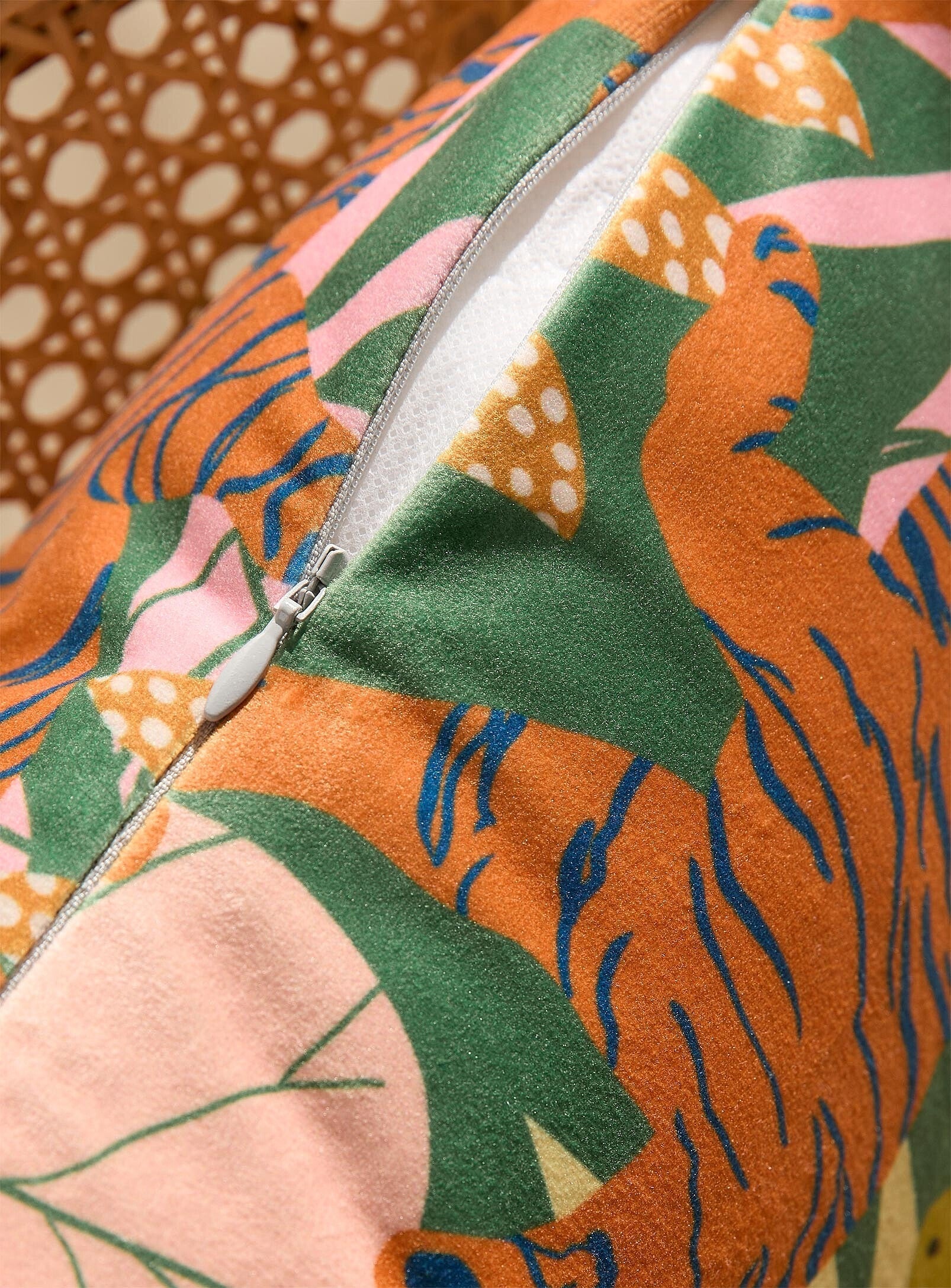 Velvet Cushion Green Tigress