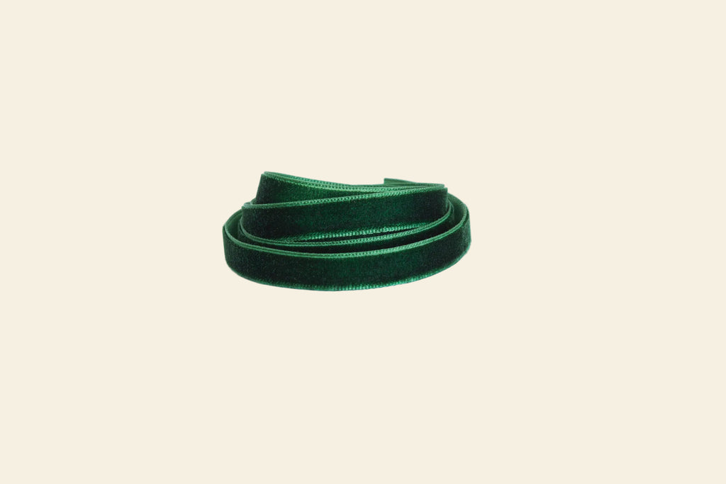 Emerald velvet ribbon 10mm width soft decorative ribbon for sewing, crafts and gift wrapping
