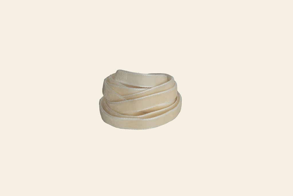 Ivory velvet ribbon 10mm width soft decorative ribbon for sewing, crafts and gift wrapping
